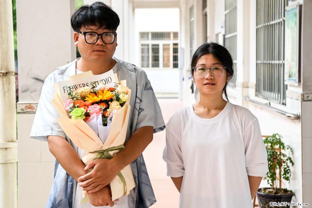 全网追的“扁担女孩”，找了一份暑假工，时薪12元 - 黔东南生活资讯 - 黔东南28生活网 qdn.28life.com