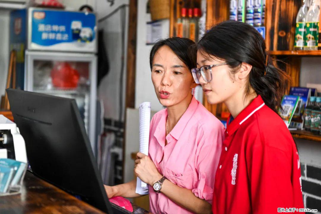 全网追的“扁担女孩”，找了一份暑假工，时薪12元 - 黔东南生活资讯 - 黔东南28生活网 qdn.28life.com